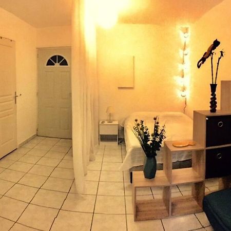Superbe Appartement A 5Min De La Plage 2Min Du Chu Saint Pierre Exteriör bild