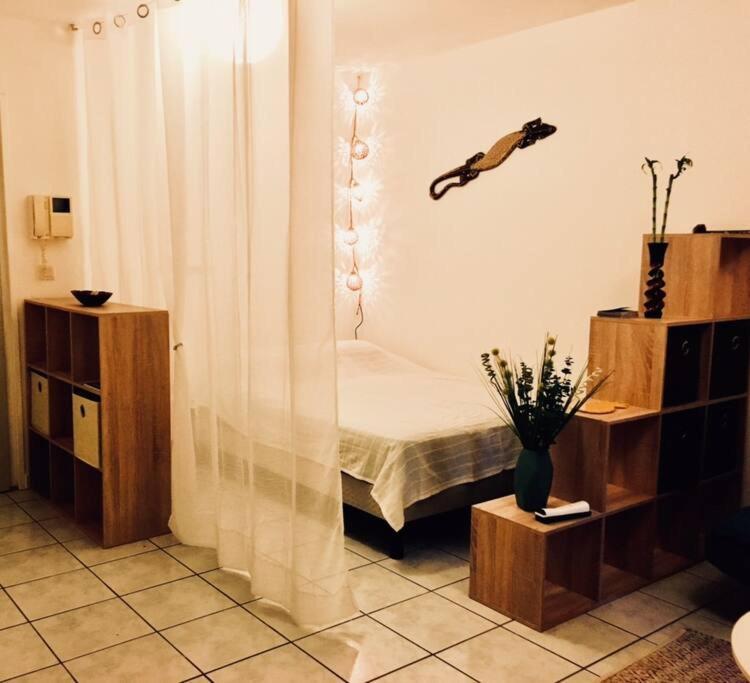 Superbe Appartement A 5Min De La Plage 2Min Du Chu Saint Pierre Exteriör bild