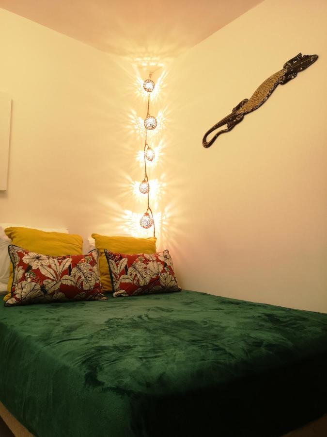 Superbe Appartement A 5Min De La Plage 2Min Du Chu Saint Pierre Exteriör bild